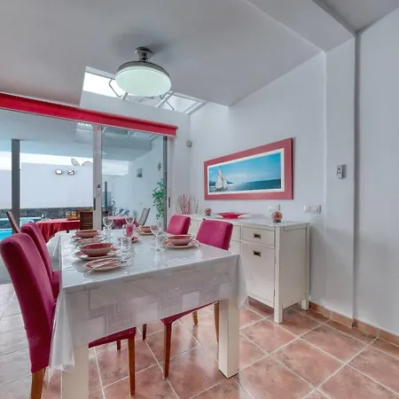 Marina- Heated Pool Villa *