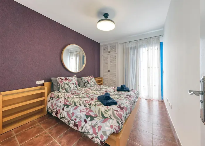 Marina- Heated Pool Villa *