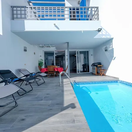 Marina- Heated Pool Villa *